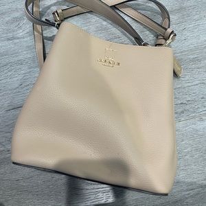 Coach bucket bag